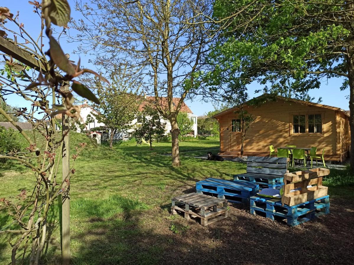 Gite Les Chalets Du Fliers Verton Meubles De Tourisme Classes 2 Etoiles Berck Exterior photo