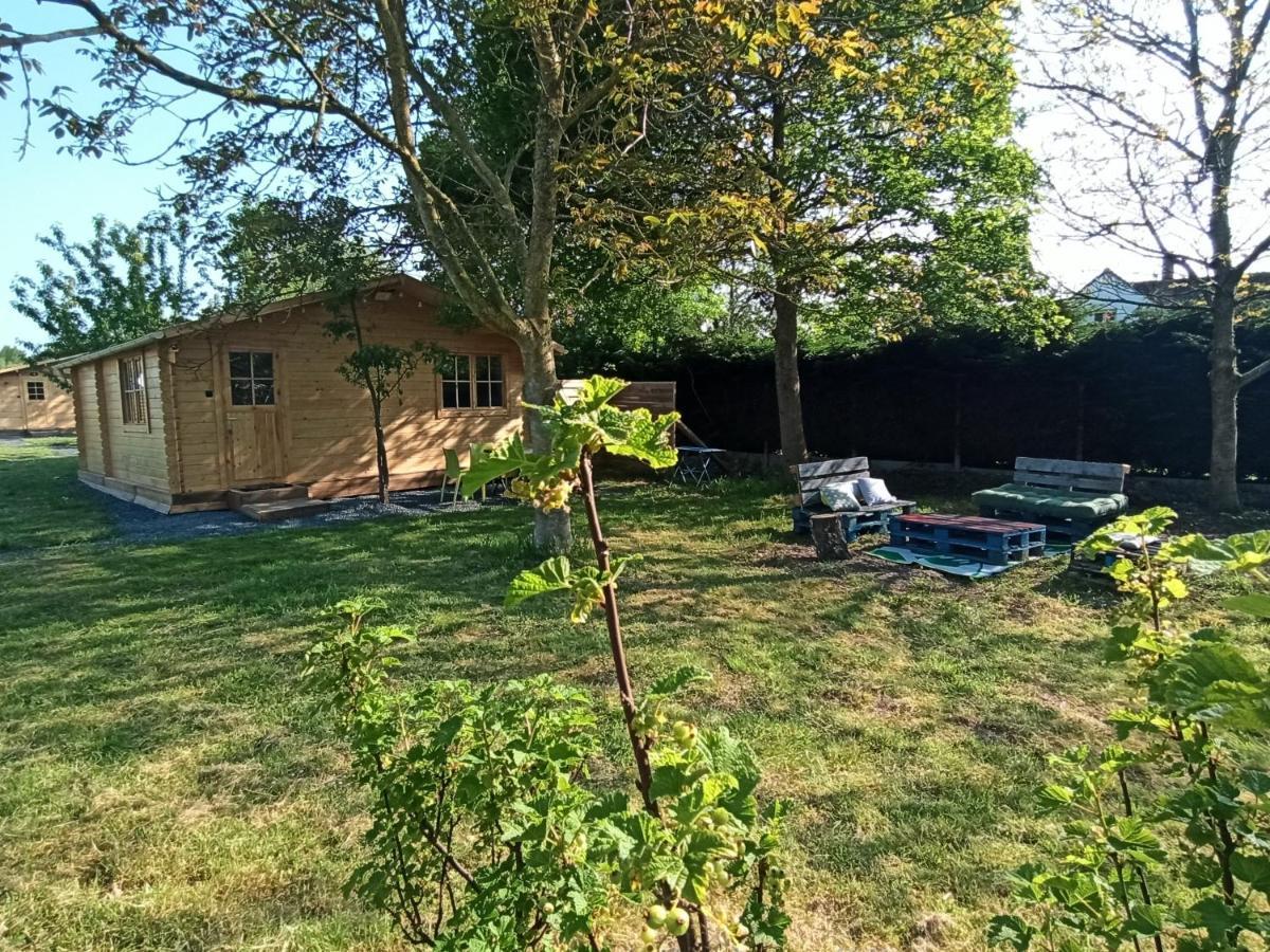Gite Les Chalets Du Fliers Verton Meubles De Tourisme Classes 2 Etoiles Berck Exterior photo