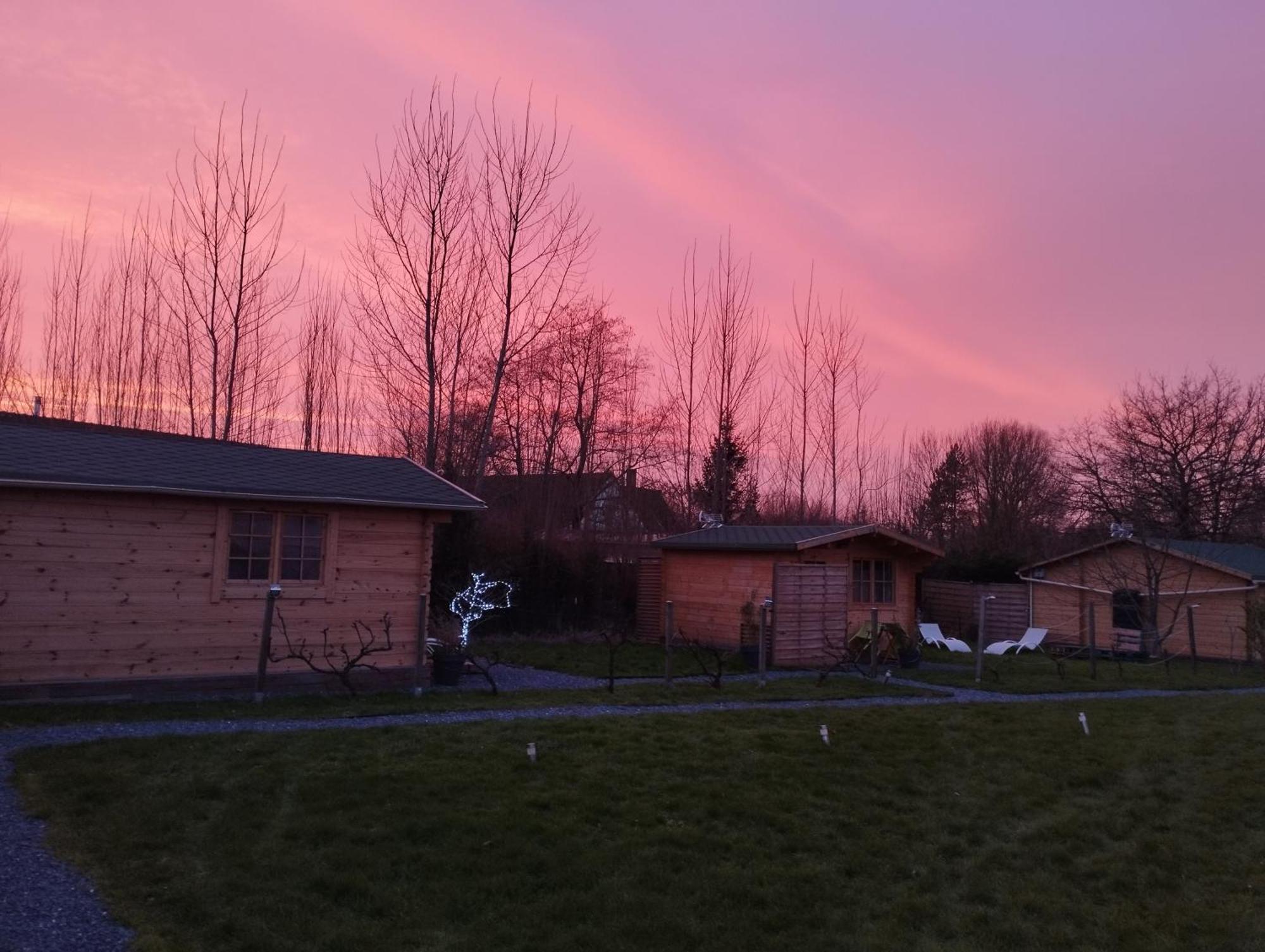 Gite Les Chalets Du Fliers Verton Meubles De Tourisme Classes 2 Etoiles Berck Exterior photo