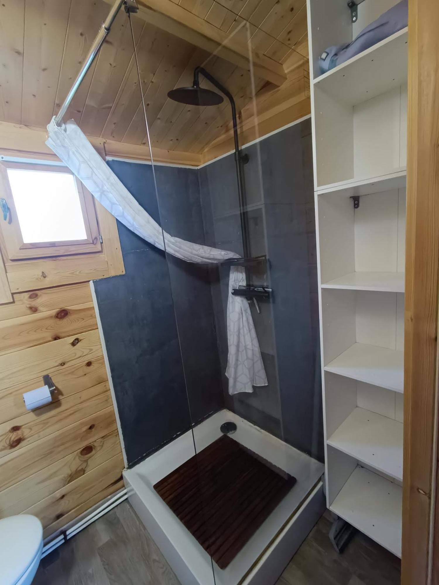 Gite Les Chalets Du Fliers Verton Meubles De Tourisme Classes 2 Etoiles Berck Room photo